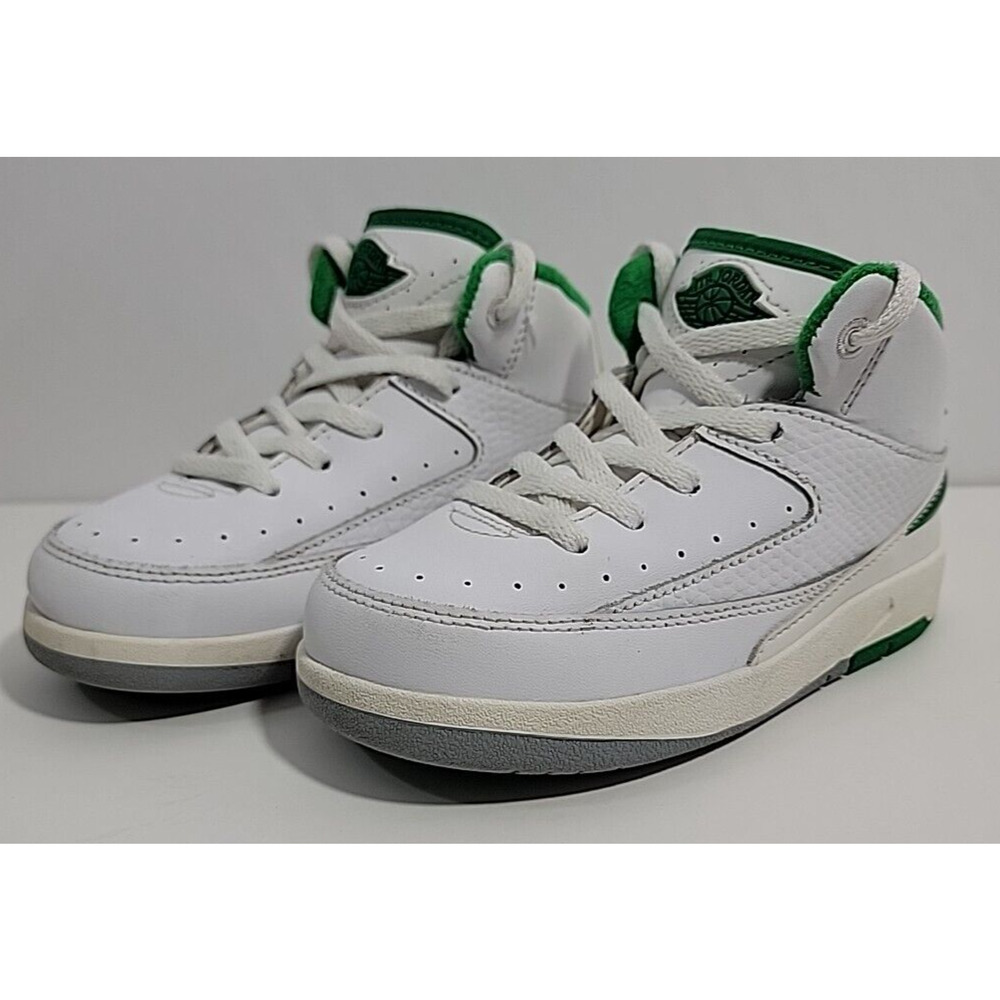 Air Jordan 2 Retro Lucky Green size 9C Toddler shoes DQ8563-103